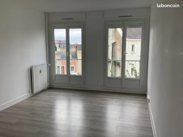 Location t3 av rubillard le mans 