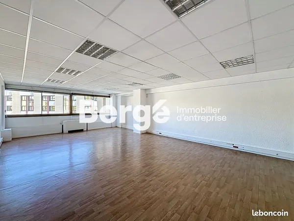 Bureaux 90 m² Saint-Laurent-du-Var 