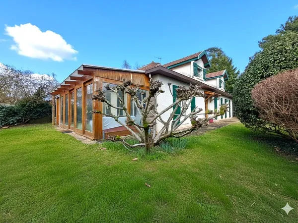 Maison 5 pièces 134 m² 