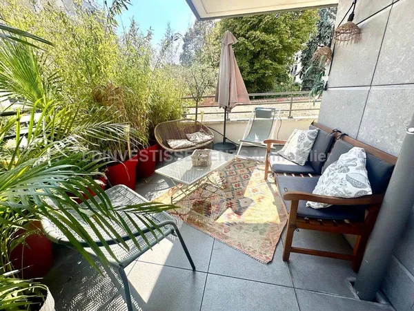 Appartement 4 pièces 94 m² 