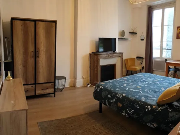 Studio 1 pièce 29 m² 