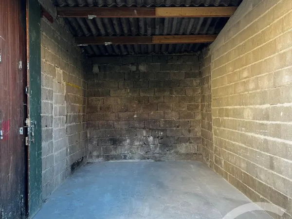 Parking 20 m² 