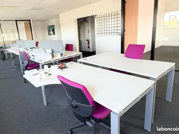 Bureaux 145 m² TRESSES 