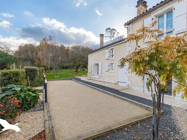 Maison 7 pièces 207 m² 