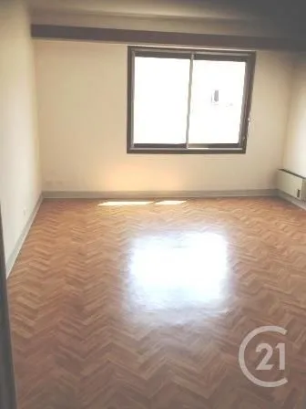 Appartement 1 pièce 33 m² 