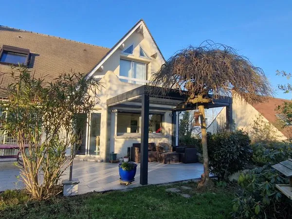 Maison 6 pièces 160 m² 