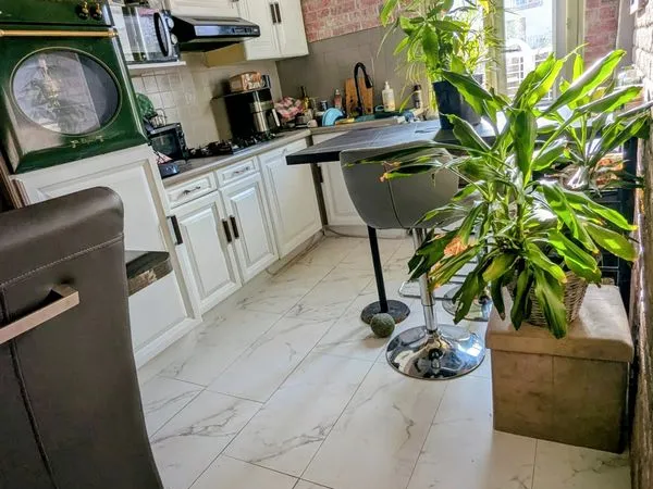 Maison avec terrasse + studio indépendant 