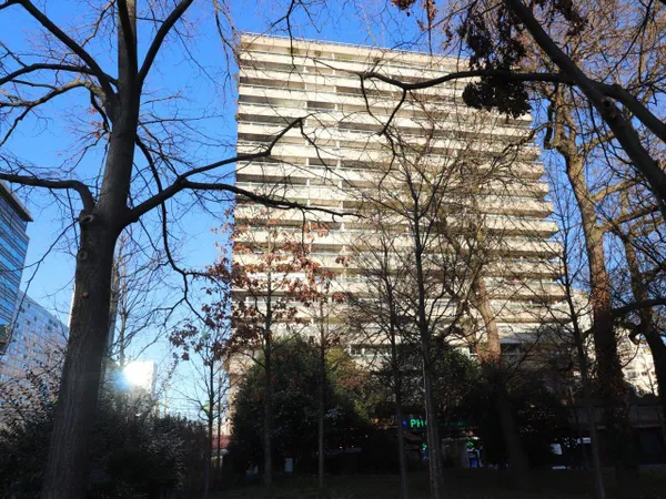 Studio 1 pièce 25 m² 