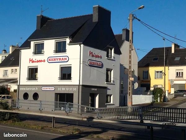 Bureaux 150 m² QUIMPER 