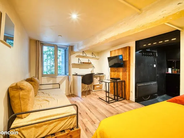 Appartement 1 pièce 16 m² 