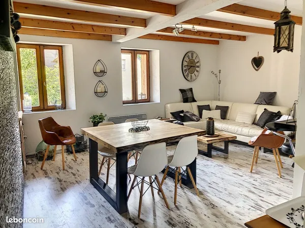 Appartement 3 pièces 85 m² 
