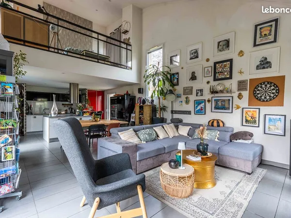 Maison 6 pièces 121 m² 