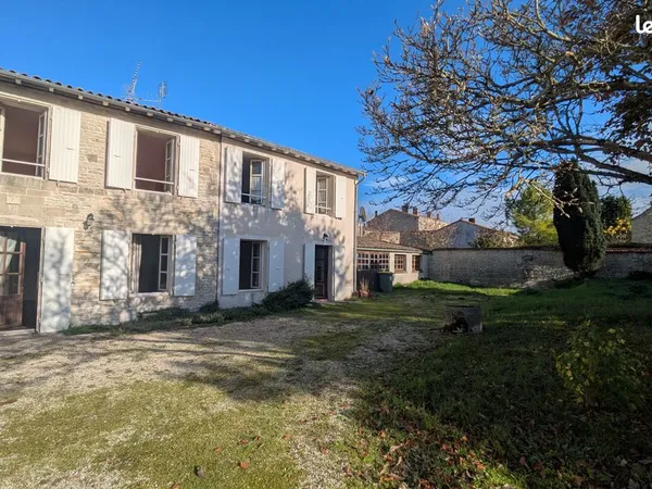 Maison 6 pièces 192 m² 