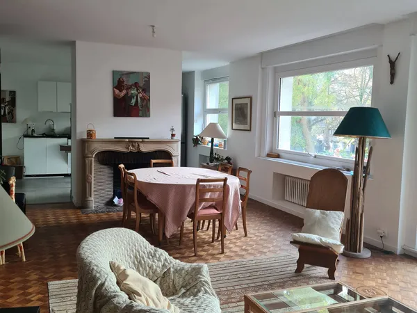 Loue chambre colocation appartement meublé 