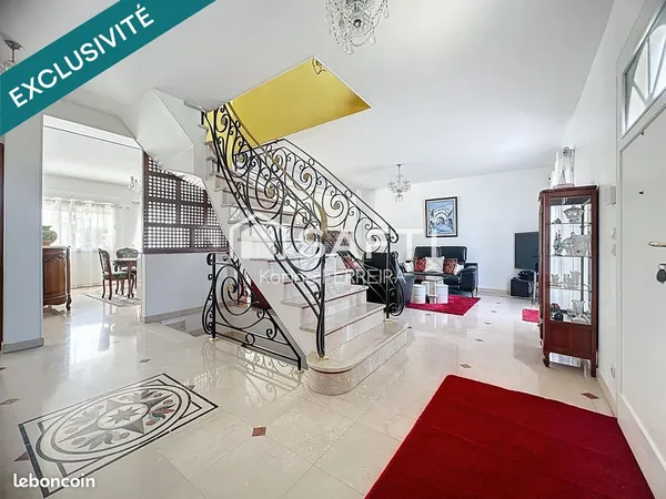 Maison 10 pièces 290 m² 