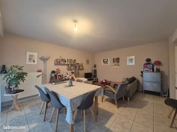 Appartement 3 pièces 74 m² 