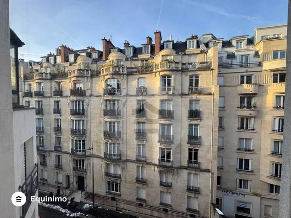 Vends studio - 27.5m² - 1 pièce - Paris 