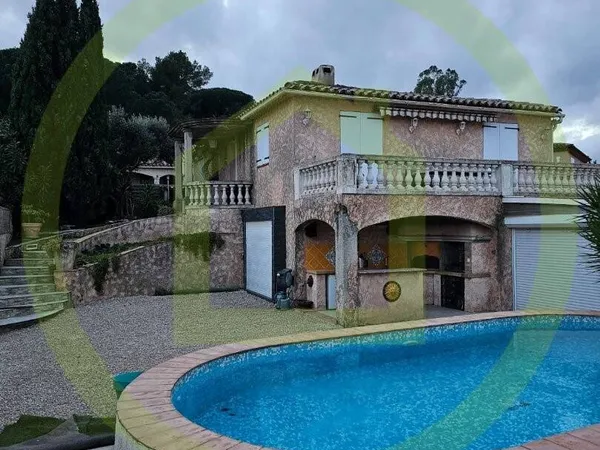 Maison 4 pièces 130 m² 