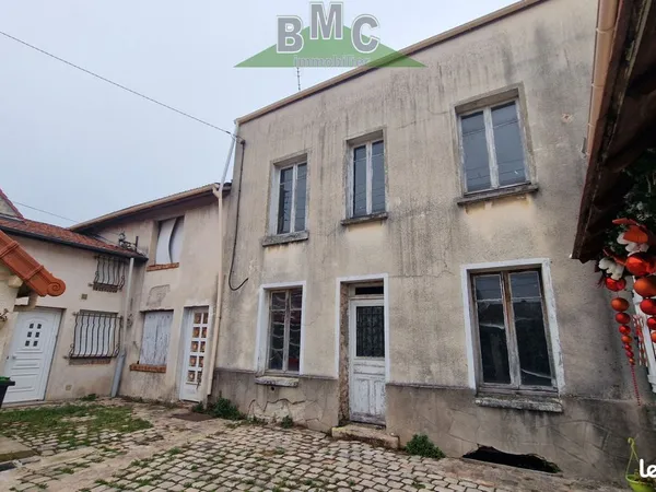 Maison 9 pièces 145 m² 