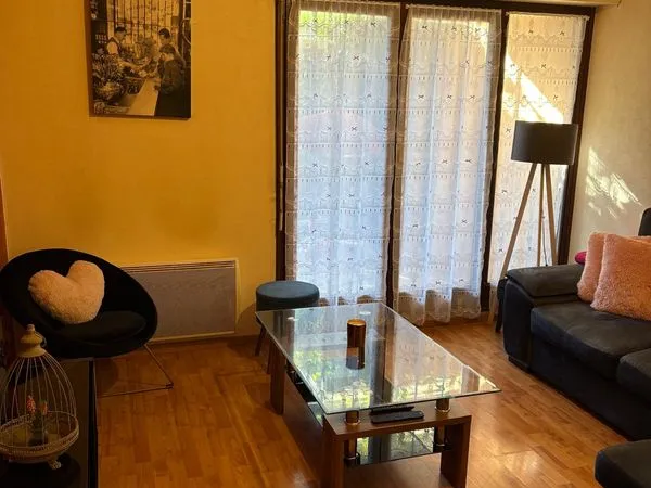 F3 Rez de jardin 58m2 rénové, au calme 