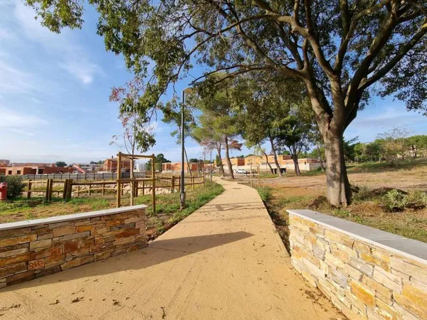 Terrain en lotissement 160 m² 
