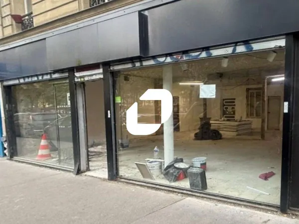 Local commercial 320 m² 