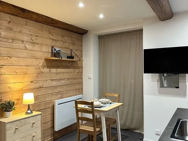Studio dans le centre du village de Saint-Étienne-de-Tinée 