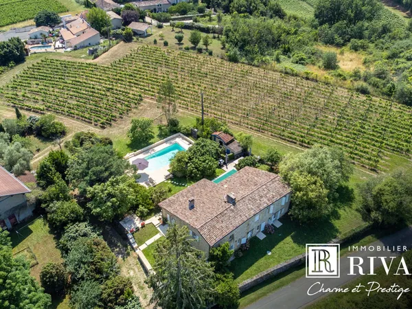 Maison En Pierre - 250 M2 - 4 Ch - 1.2 Ha - Calme 