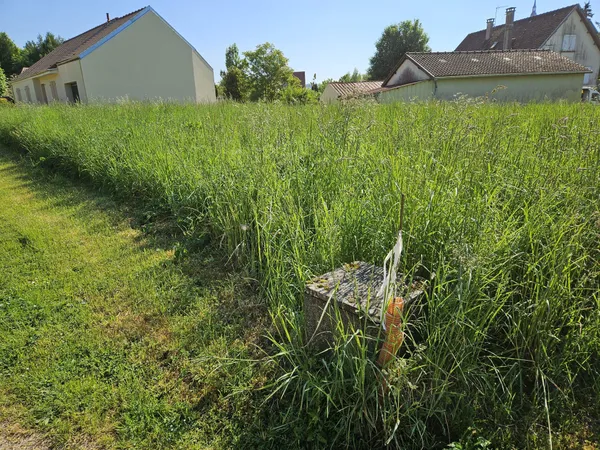 Terrain constructible viabilisé de 658m2 