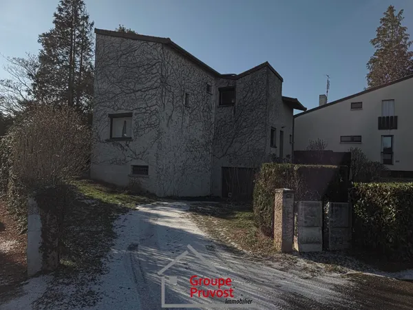 Maison 7 pièces 193 m² 