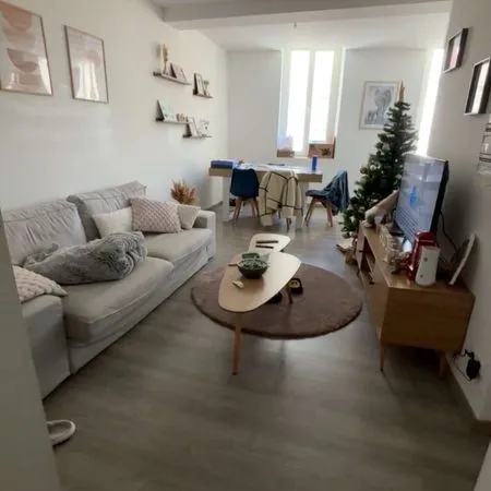 T3 (59 m2) 1ER ETAGE CENTRE VILLE DE PAMIERS 