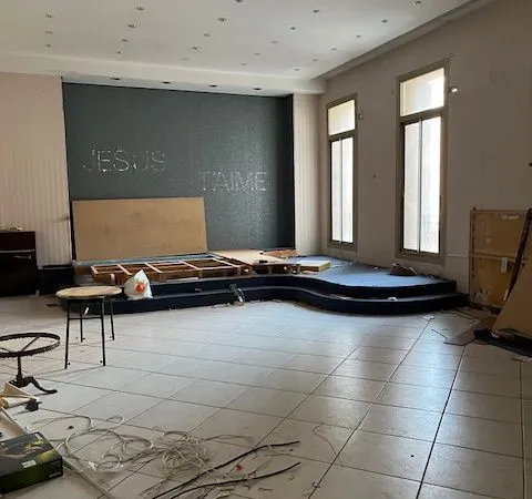 Loft/atelier/surface 3 pièces 130 m² 