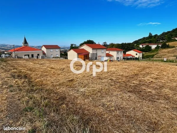 Terrain 807 m² Pomeys 