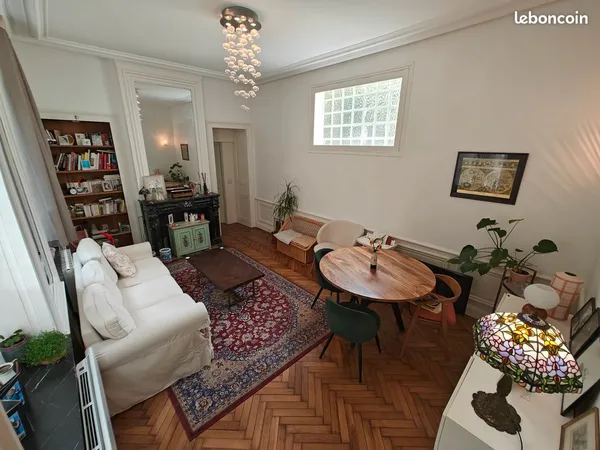 Location Appartement 65m + 30 Vieux Lille 