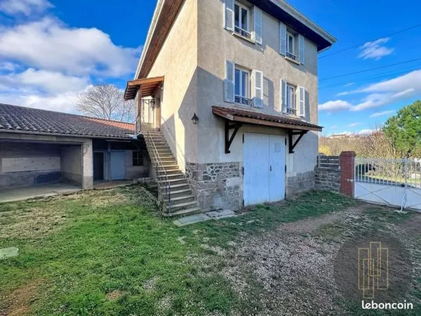 Maison 5 pièces 136 m² 