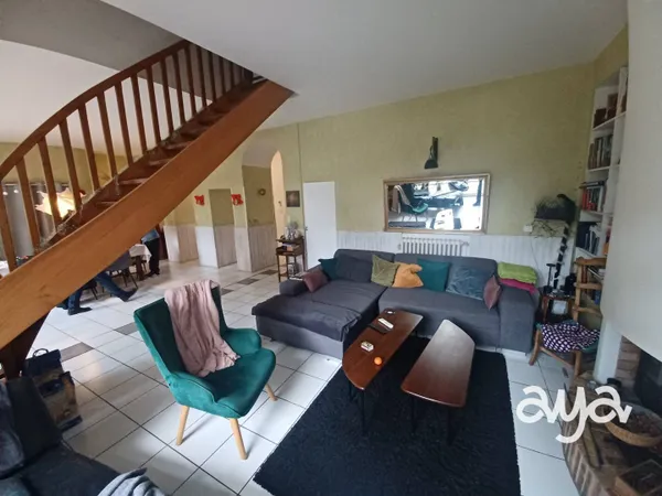 Maison 6 pièces 179 m² 