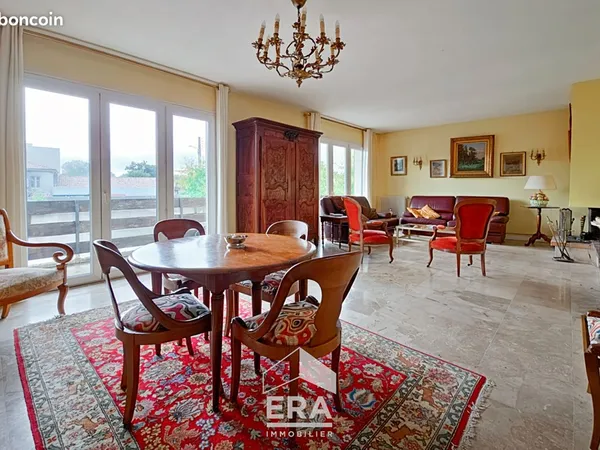 Appartement 6 pièces 137 m² 