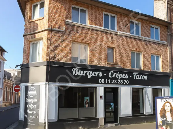 Murs occupés Ancien le 47 Burger, 76500 Elbeuf 