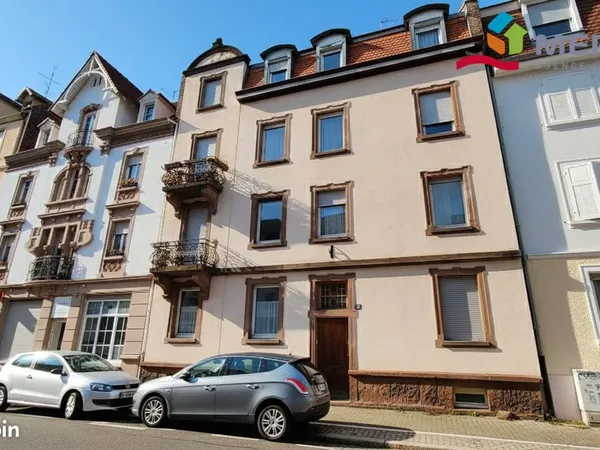 Studio 1 pièce 33 m² 