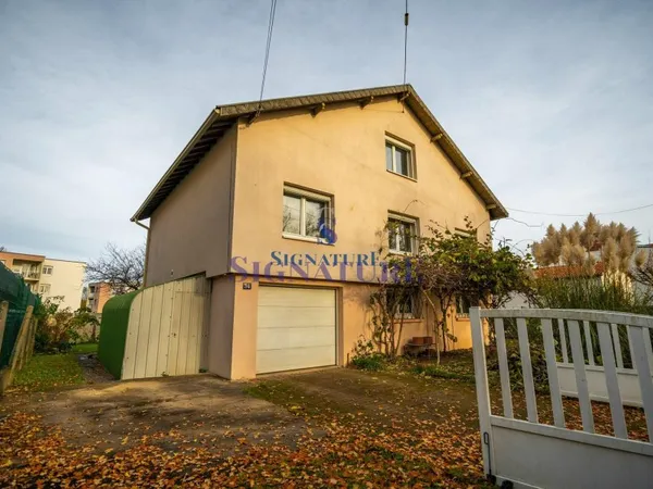 Maison 5 pièces 137 m² 
