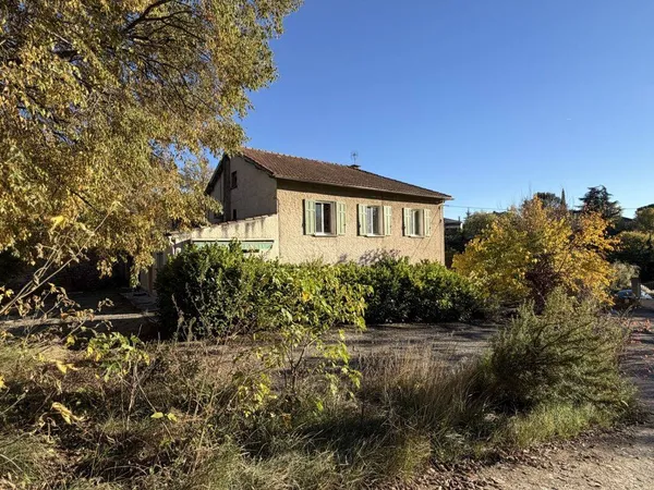 Maison 10 pièces 263 m² 