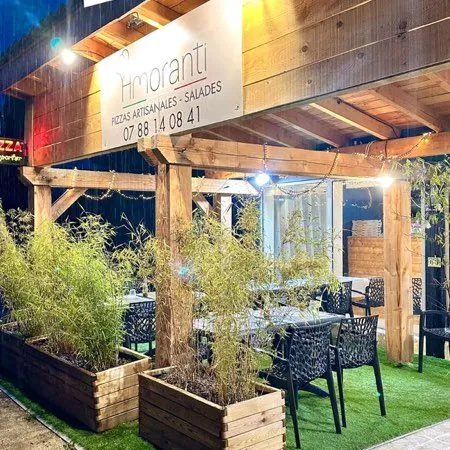 Fonds de commerce - Restaurant / Pizzeria - Axe très passant - Les Mages 
