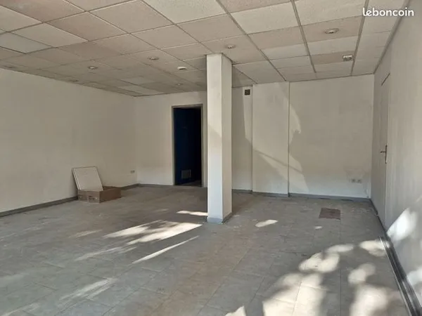 Local commercial 50 m² 