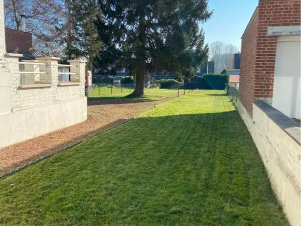 Maison individuelle rénovée - 112 m² - Jardin 600 m² - Garage - Anstaing 