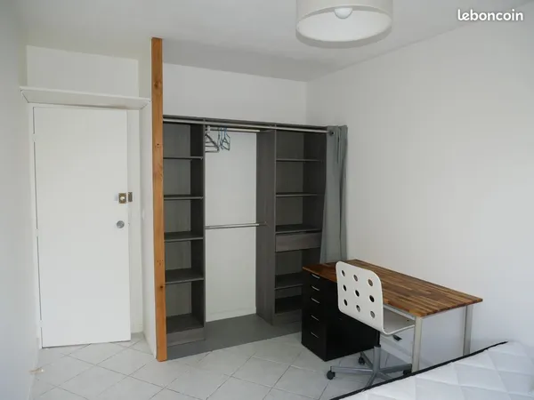 Chambre dans colocation T5 - 86m² 