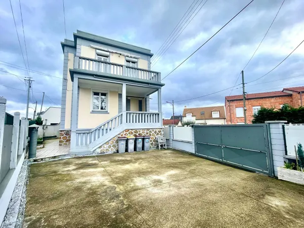 Maison 8 pièces 123 m² 