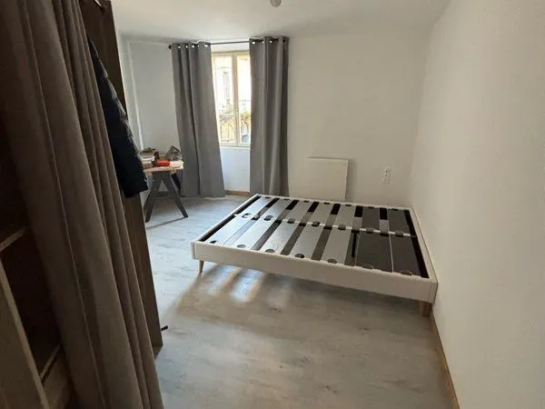 Appartement t2 + terrasse 