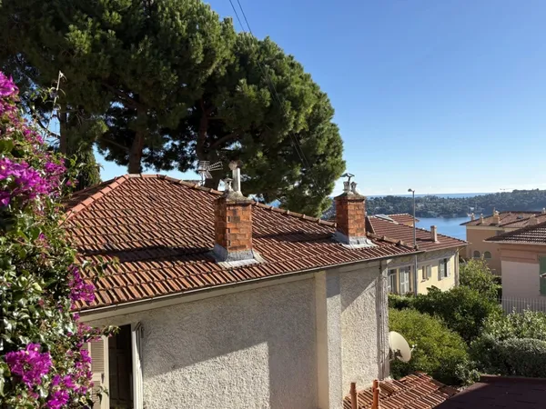 VILLEFRANCHE SUR MER TERRASSE VUE MER 