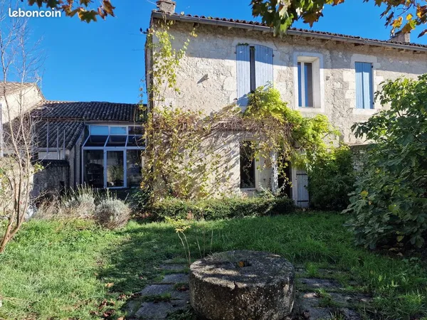 Propriété 5 pièces 233 m² 