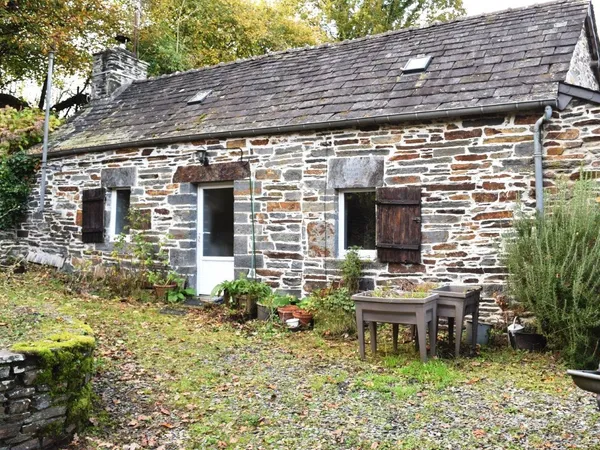 Maison Vente Plélauff 2p  47500€